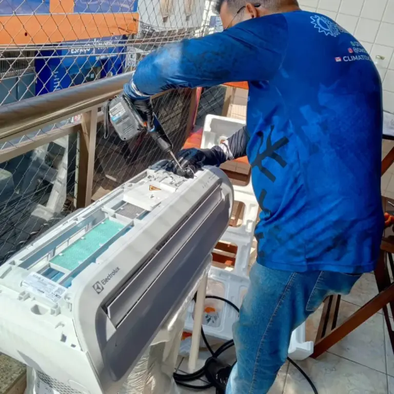 Manutenção de Ar Condicionado